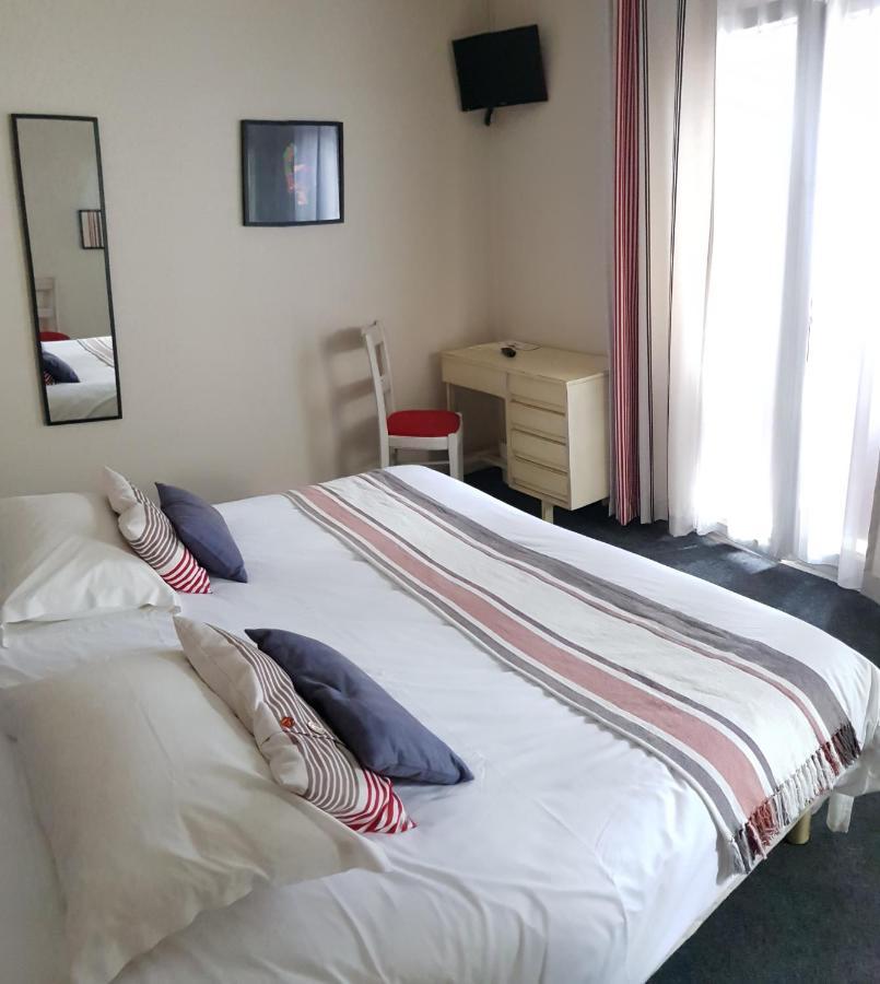 Hotel Pyrenees Atlantique Saint-Pée-sur-Nivelle Eksteriør bilde