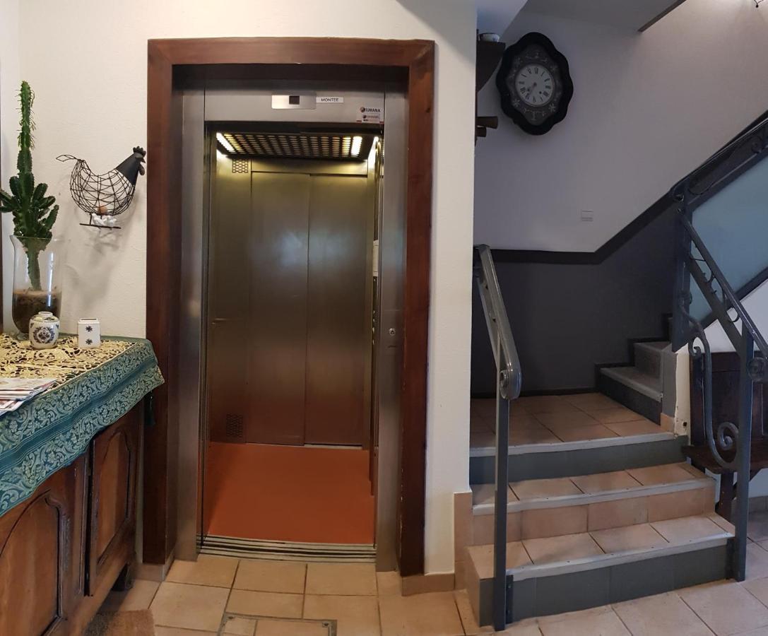 Hotel Pyrenees Atlantique Saint-Pée-sur-Nivelle Eksteriør bilde