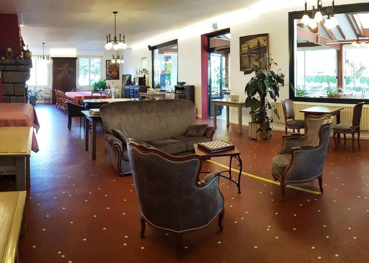 Hotel Pyrenees Atlantique Saint-Pée-sur-Nivelle Eksteriør bilde